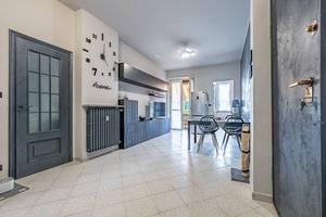 Appartamento di 88 m² con 3 locali e box auto a Ri