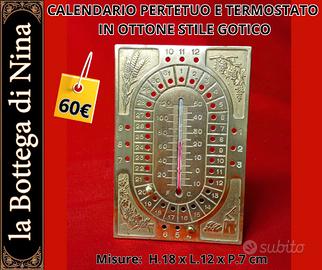 Calendario perpetuo con termometro in stile Gotico