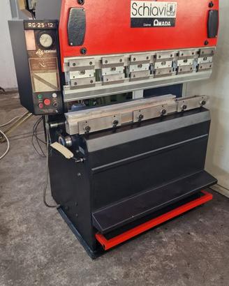 Piegatrice schiavi rg 25-12