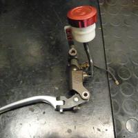 Pompa freno  Radiale da 19   Ant. Discacciati