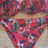 bikini a fiori 