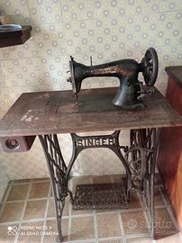 Macchina da cucire Singer anni 20