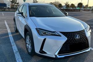 Auto Lexus UX