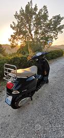 Vespa 150 LX