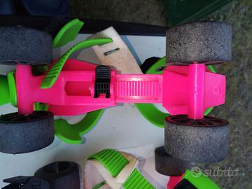 Pattini a rotelle vintage fluo