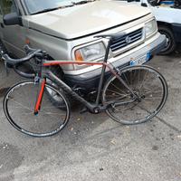 bicicletta da corsa strada  carbonio specialized 