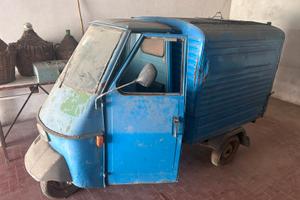 Piaggio Ape 50 Furgonato d'Epoca – Per Restauro
