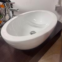 Lavabo ovale  in ceramica