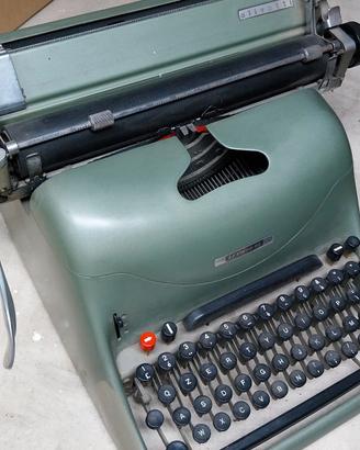 macchina da scrivere vintage Olivetti Lexikon