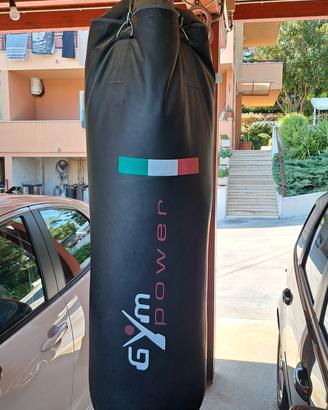 Sacco da boxe, fit boxe, kick boxing