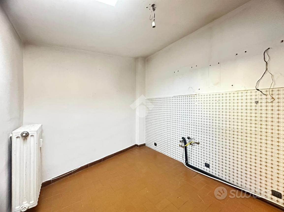 2 LOCALI A SAN FRANCESCO AL CAMPO - Vista 4