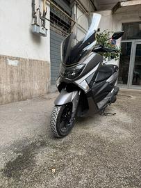 Yamaha NMax 155