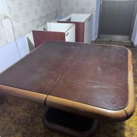Tavolo in legno quadrato espandibile