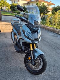 Honda XADV 750