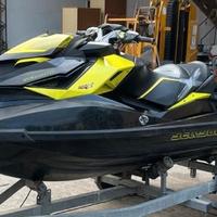 Moto d’acqua seadoo