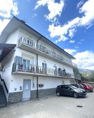 AYMAVILLES Fraz. Villetos