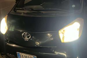 Toyota iq in perfette condizioni 