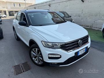 Volkswagen T-Roc 1.0benzina - 2019