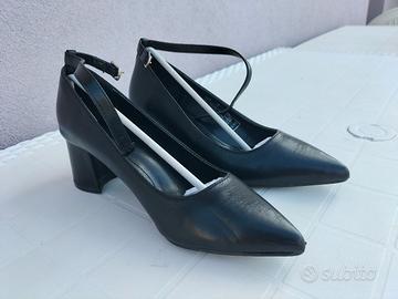 Scarpe eleganti 