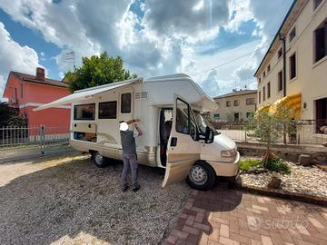 Laika Ecovip 3L serie oro Ducato 2.8 JTD 130cv. 