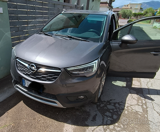 Opel crossland x 1.2 full optional