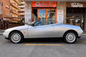 Alfa Romeo Spider 2.0 16V Twin Spark