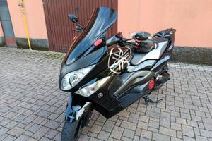 T-MAX 500 ANNO 2010 DA VETRINA!