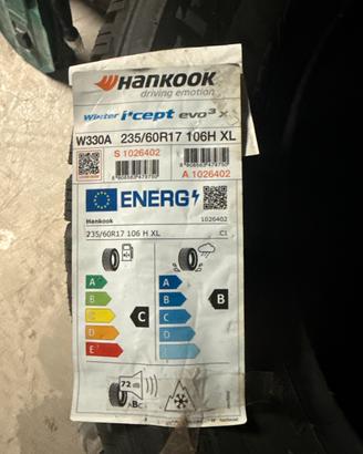 4 gomme invernali nuove 235/60R17