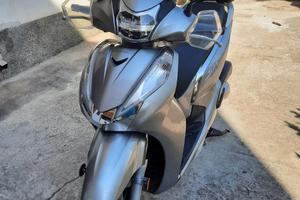 Honda sh 300 2019