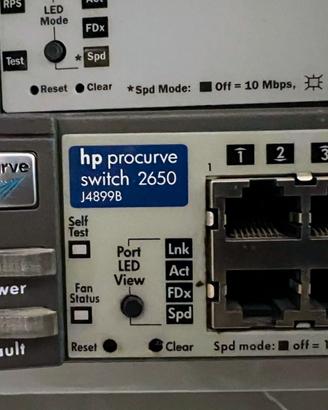 Switch HP Procurve 2650 J4899B