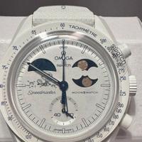 Omega x Swatch Mission on Earthphase 