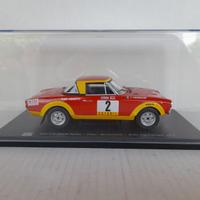 MODELLO AUTO FIAT 124 ABARTH SPIDER RALLY IN TECA