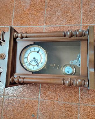 orologio a pendolo