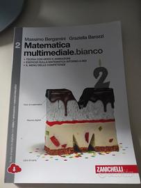 libro scolastico di matematica 