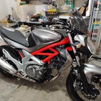 Suzuki gladius 650