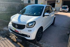 SMART FORFOUR 2018 PASSION TOTAL WHITE