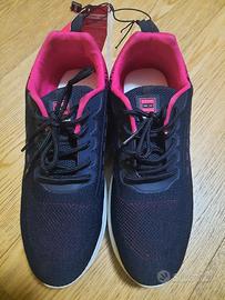 Scarpe da ginnastica