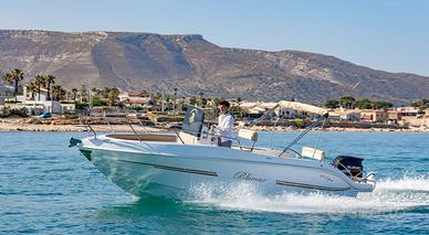 Barca open Blumax 23 open motore Suzuki