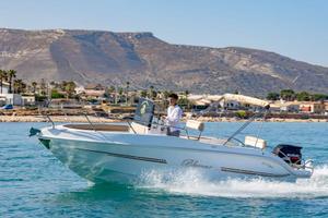 Barca open Blumax 23 open motore Suzuki