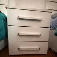 Comodino 3 cassettti