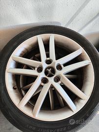 Set 4 Cerchi in Lega 17" + 4 gomme 225 45 17 