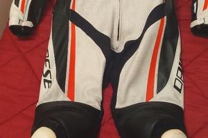 Tuta Dainese taglia 52