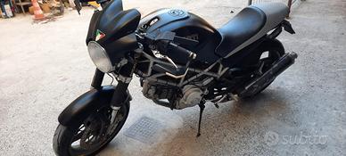 DUCATI MONSTER 620 IE DARK (2004)