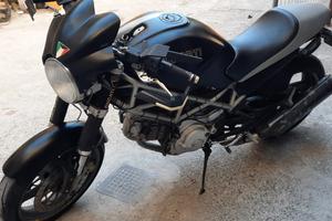 DUCATI MONSTER 620 IE DARK (2004)
