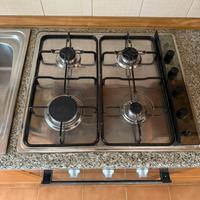 Piano cottura a gas 4 fuochi