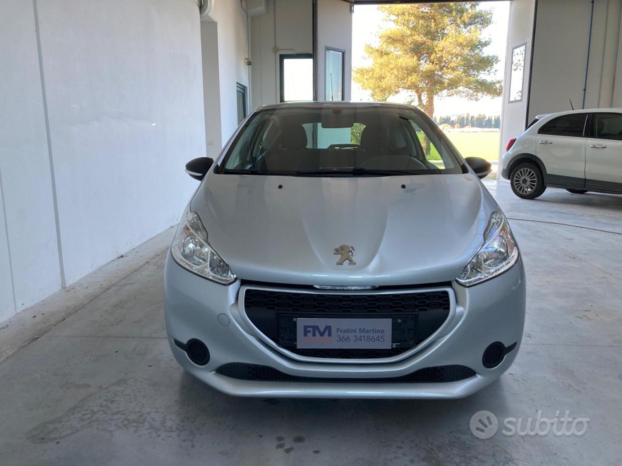 Peugeot 208 1° serie