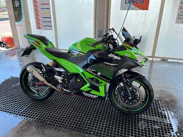 Ninja 400 KRT edition