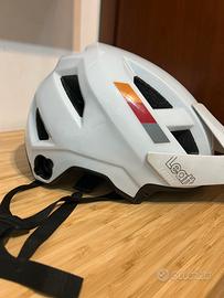 Casco professionale da enduro