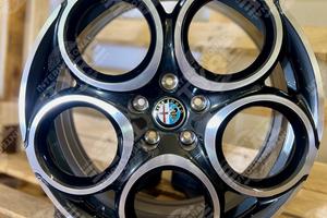 Cerchi 18" Originali Alfa Romeo