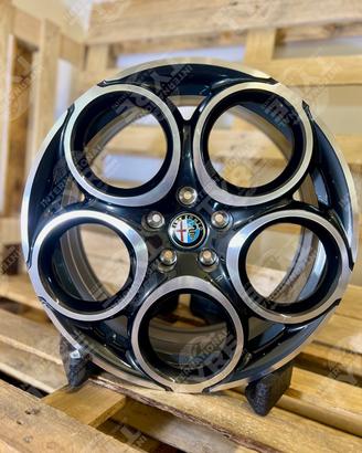 Cerchi 18" Originali Alfa Romeo